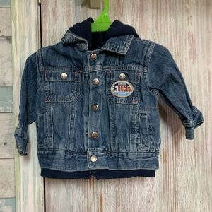 EUC jack that zips and buttons